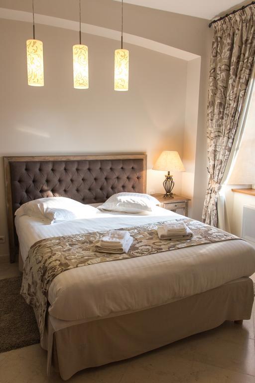 Champagne Andre Bergere & Suites Épernay Quarto foto